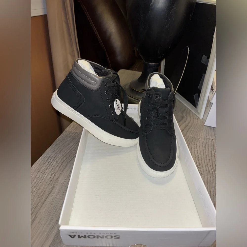 Sonoma Goods for Life Elvin memory foam kids shoe. size 12 NWT - Picture 2 of 7